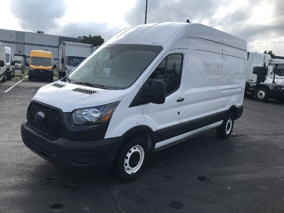 Cargo Van (Panel Van)-Light and Medium Duty Trucks-Ford-2021-Transit 250-Indianapolis-IN-66,860\n\t\tmiles-$ 35,250 - Image 3