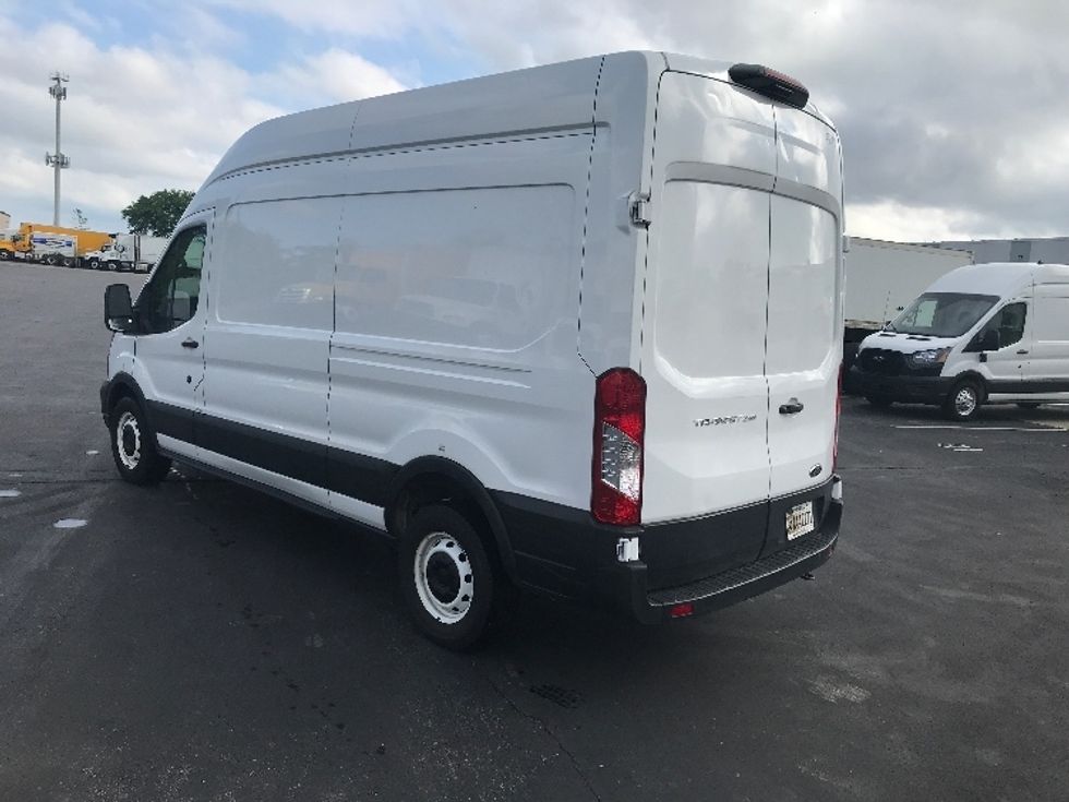 Cargo Van (Panel Van)-Light and Medium Duty Trucks-Ford-2021-Transit 250-Indianapolis-IN-66,860\n\t\tmiles-$ 35,250 - Image 6