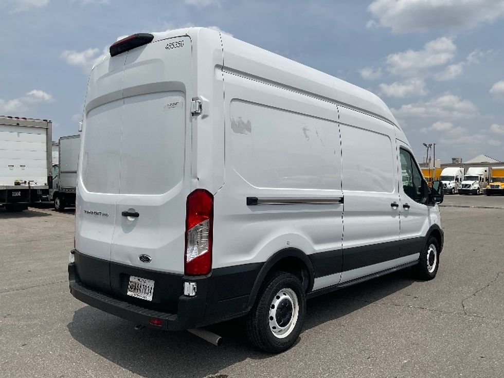 Cargo Van (Panel Van)-Light and Medium Duty Trucks-Ford-2021-Transit 250-Indianapolis-IN-72,508\n\t\tmiles-$ 34,750 - Image 11