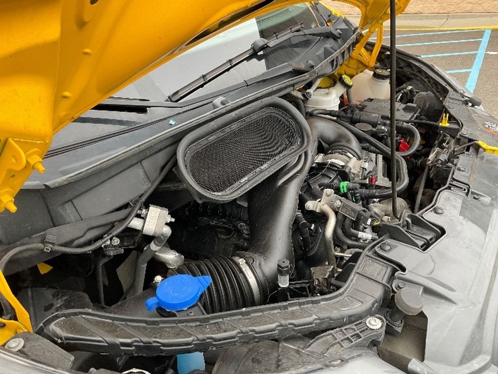 Cargo Van (Panel Van)-Light and Medium Duty Trucks-Ford-2021-Transit 250-Indianapolis-IN-98,922\n\t\tmiles-$ 28,250 - Image 22