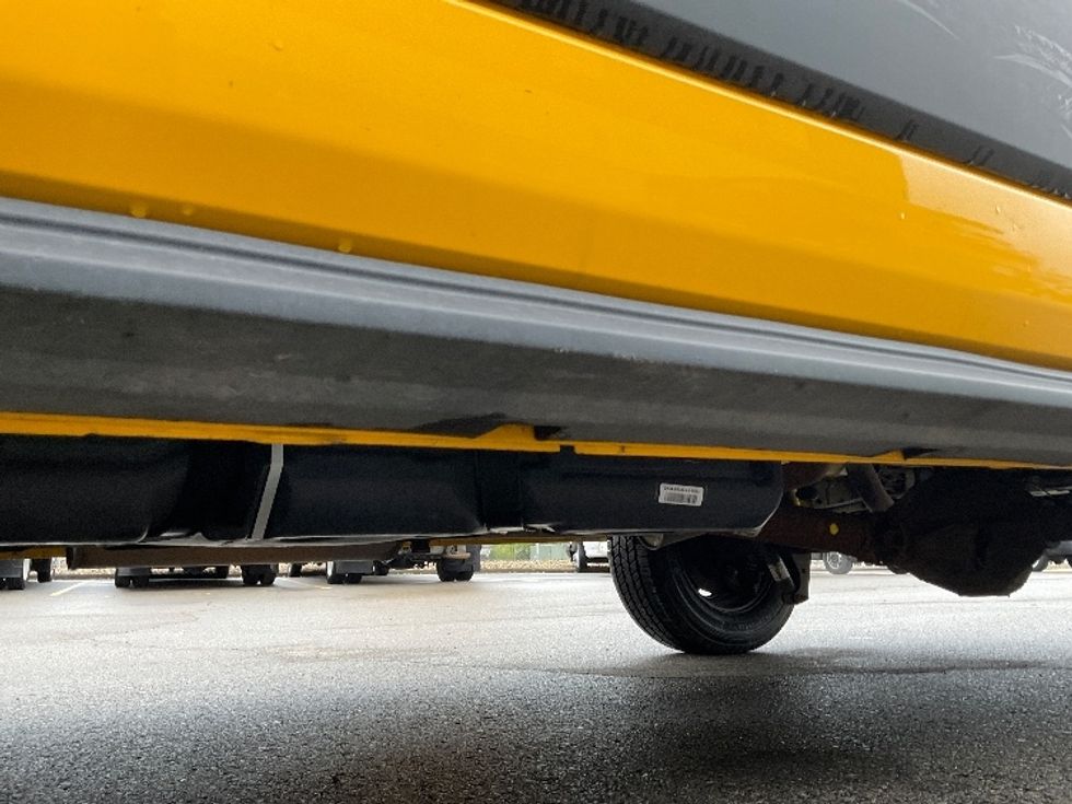 Cargo Van (Panel Van)-Light and Medium Duty Trucks-Ford-2021-Transit 250-Indianapolis-IN-98,922\n\t\tmiles-$ 28,250 - Image 5