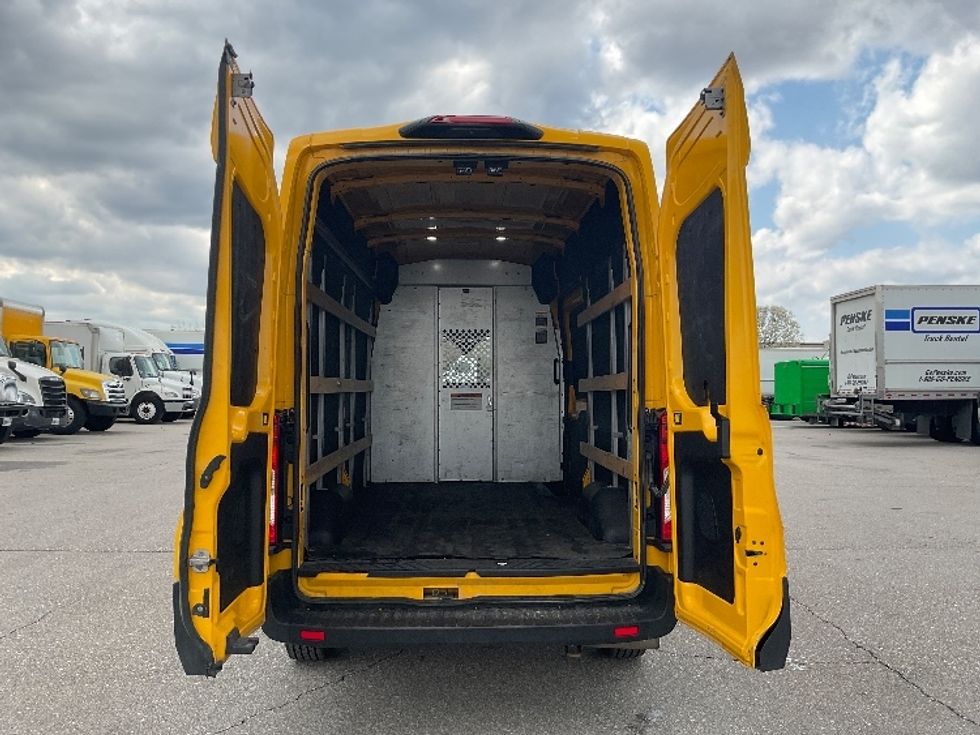 Cargo Van (Panel Van)-Light and Medium Duty Trucks-Ford-2021-Transit 250-Indianapolis-IN-98,922\n\t\tmiles-$ 28,250 - Image 8