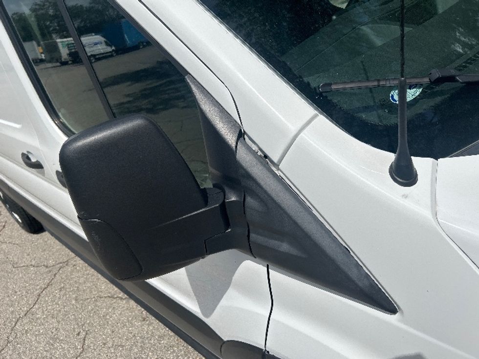 Cargo Van (Panel Van)-Light and Medium Duty Trucks-Ford-2021-Transit 250-Jacksonville-FL-76,767\n\t\tmiles-$ 36,000 - Image 26