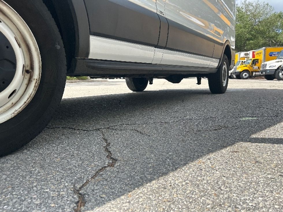 Cargo Van (Panel Van)-Light and Medium Duty Trucks-Ford-2021-Transit 250-Jacksonville-FL-76,767\n\t\tmiles-$ 36,000 - Image 5