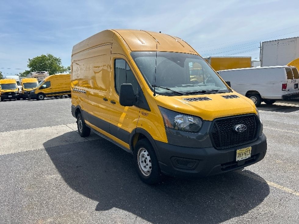Cargo Van (Panel Van)-Light and Medium Duty Trucks-Ford-2021-Transit 250-Jamaica-NY-48,320\n\t\tmiles-$ 33,000 - Image 1