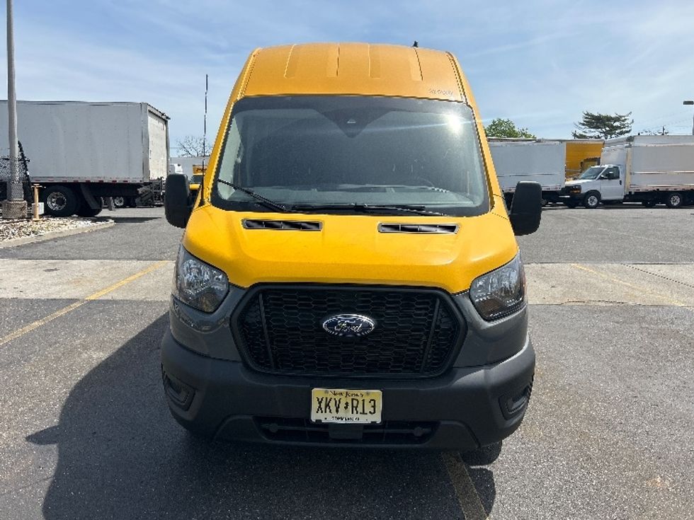 Cargo Van (Panel Van)-Light and Medium Duty Trucks-Ford-2021-Transit 250-Jamaica-NY-48,320\n\t\tmiles-$ 33,000 - Image 2