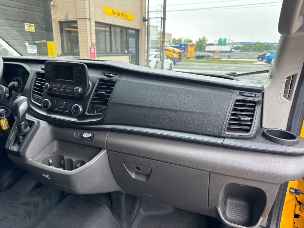 Cargo Van (Panel Van)-Light and Medium Duty Trucks-Ford-2021-Transit 250-Jamaica-NY-53,112\n\t\tmiles-$ 32,500 - Image 20