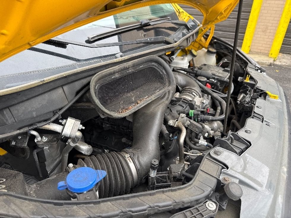 Cargo Van (Panel Van)-Light and Medium Duty Trucks-Ford-2021-Transit 250-Jamaica-NY-53,112\n\t\tmiles-$ 32,500 - Image 22