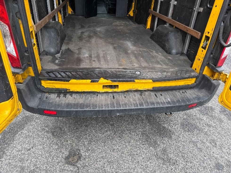 Cargo Van (Panel Van)-Light and Medium Duty Trucks-Ford-2021-Transit 250-Jamaica-NY-53,112\n\t\tmiles-$ 32,500 - Image 9