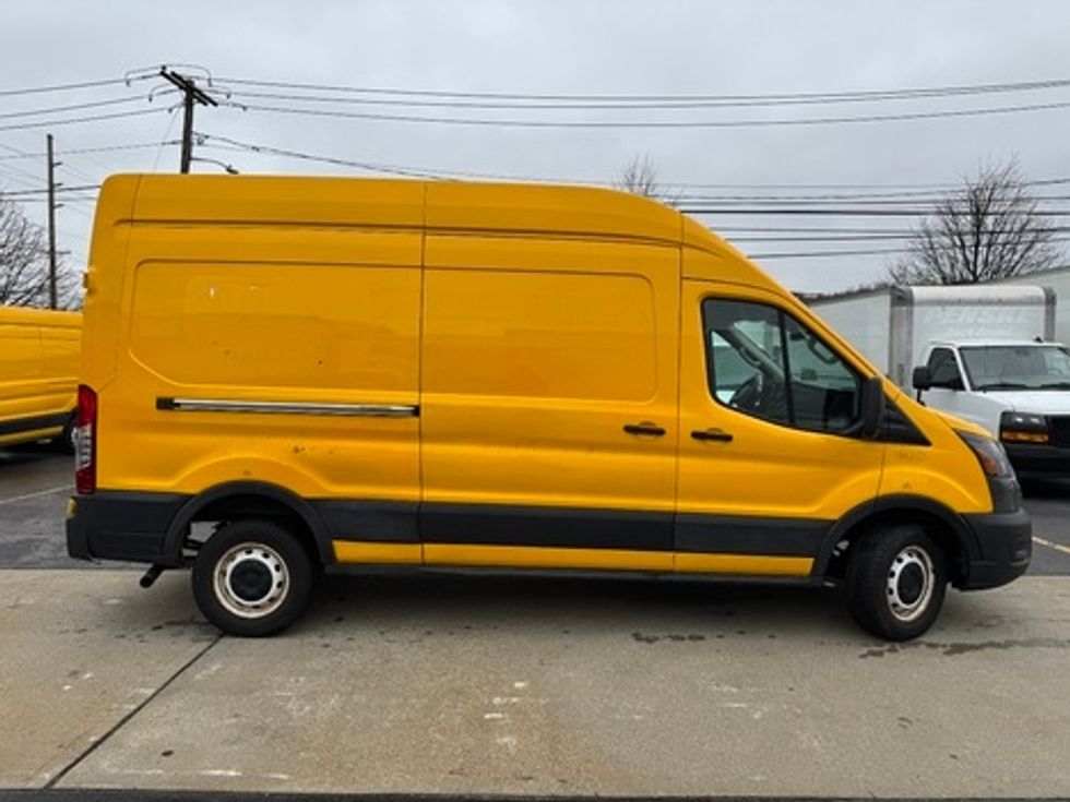 Cargo Van (Panel Van)-Light and Medium Duty Trucks-Ford-2021-Transit 250-Jamaica-NY-53,745\n\t\tmiles-$ 35,750 - Image 12