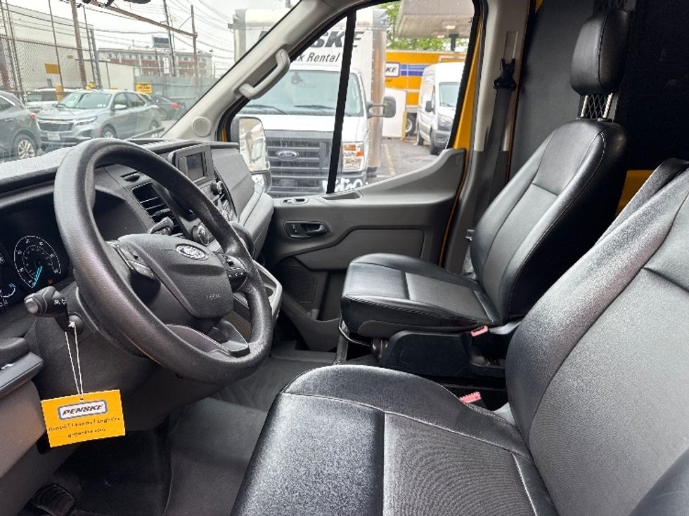 Cargo Van (Panel Van)-Light and Medium Duty Trucks-Ford-2021-Transit 250-Jamaica-NY-53,745\n\t\tmiles-$ 35,750 - Image 18