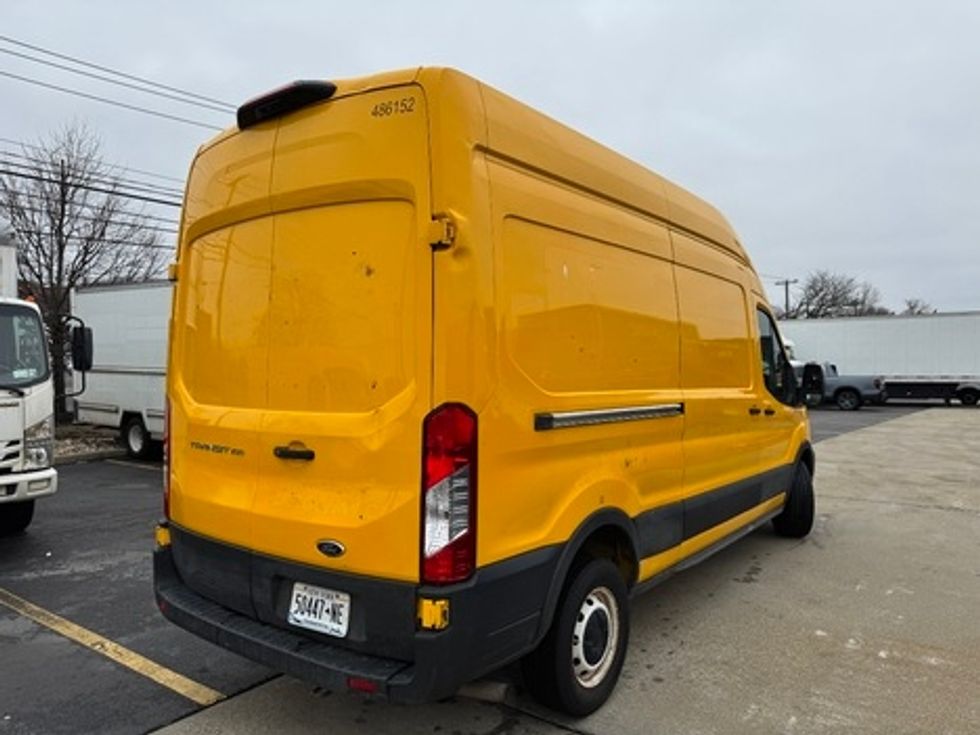 Cargo Van (Panel Van)-Light and Medium Duty Trucks-Ford-2021-Transit 250-Jamaica-NY-53,745\n\t\tmiles-$ 35,750 - Image 7
