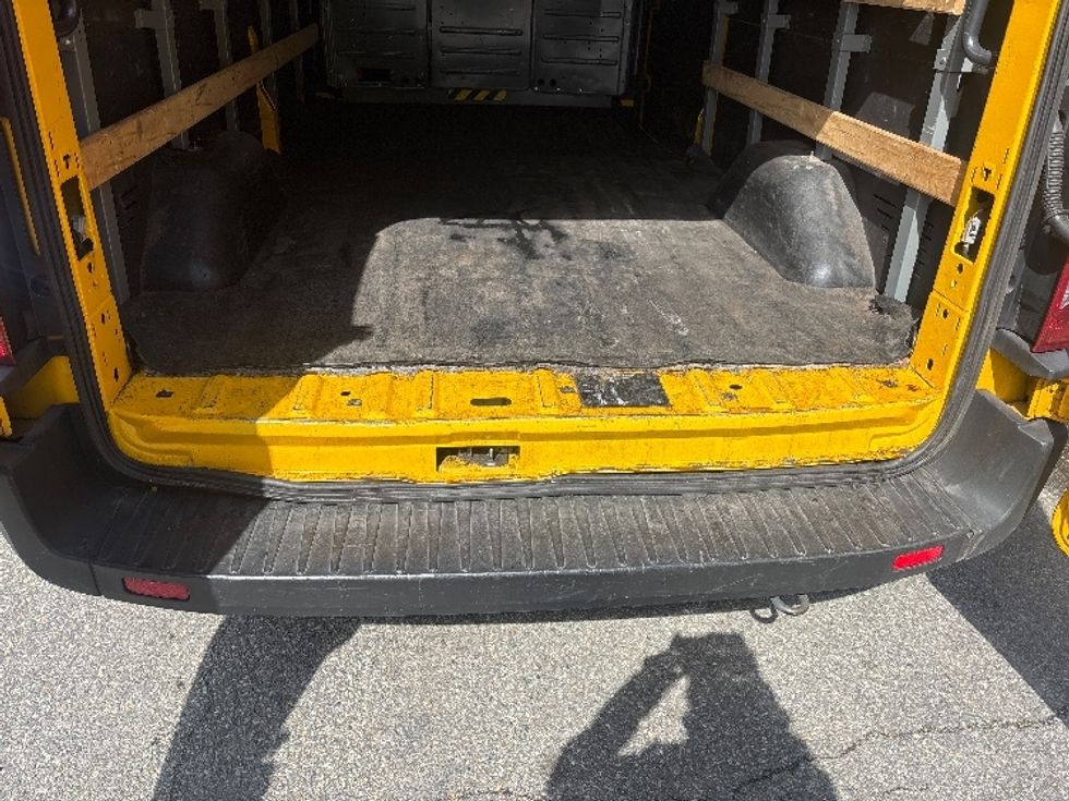 Cargo Van (Panel Van)-Light and Medium Duty Trucks-Ford-2021-Transit 250-Jamaica-NY-66,914\n\t\tmiles-$ 27,500 - Image 10