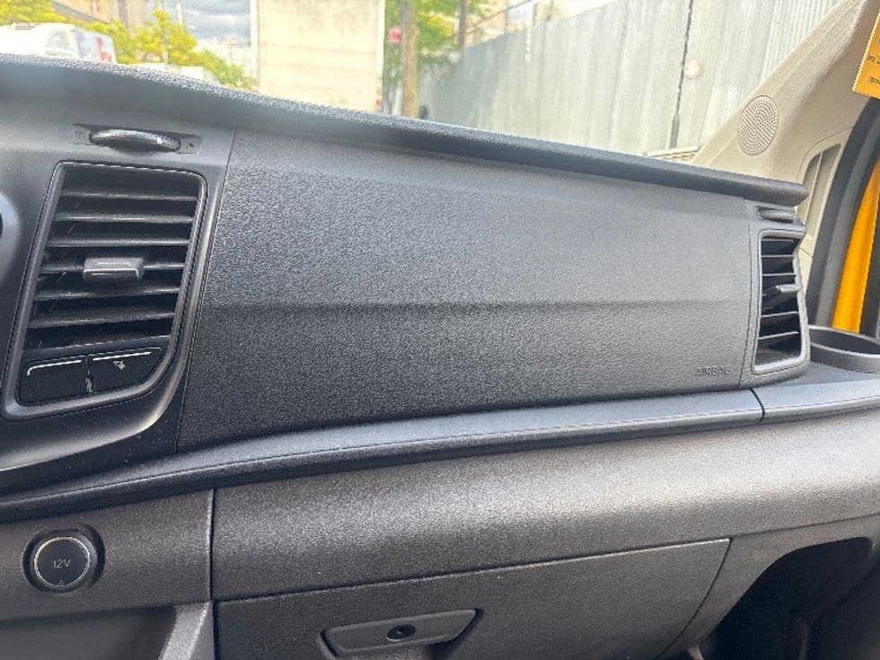 Cargo Van (Panel Van)-Light and Medium Duty Trucks-Ford-2021-Transit 250-Jamaica-NY-66,914\n\t\tmiles-$ 27,500 - Image 21