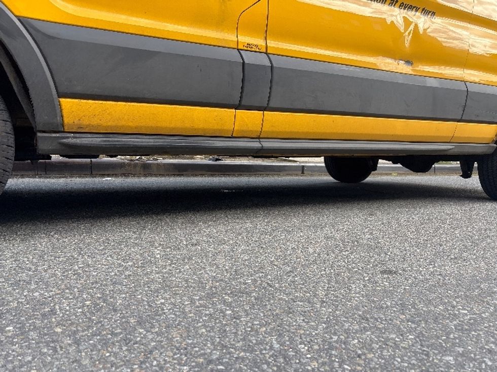 Cargo Van (Panel Van)-Light and Medium Duty Trucks-Ford-2021-Transit 250-Jamaica-NY-66,914\n\t\tmiles-$ 27,500 - Image 5