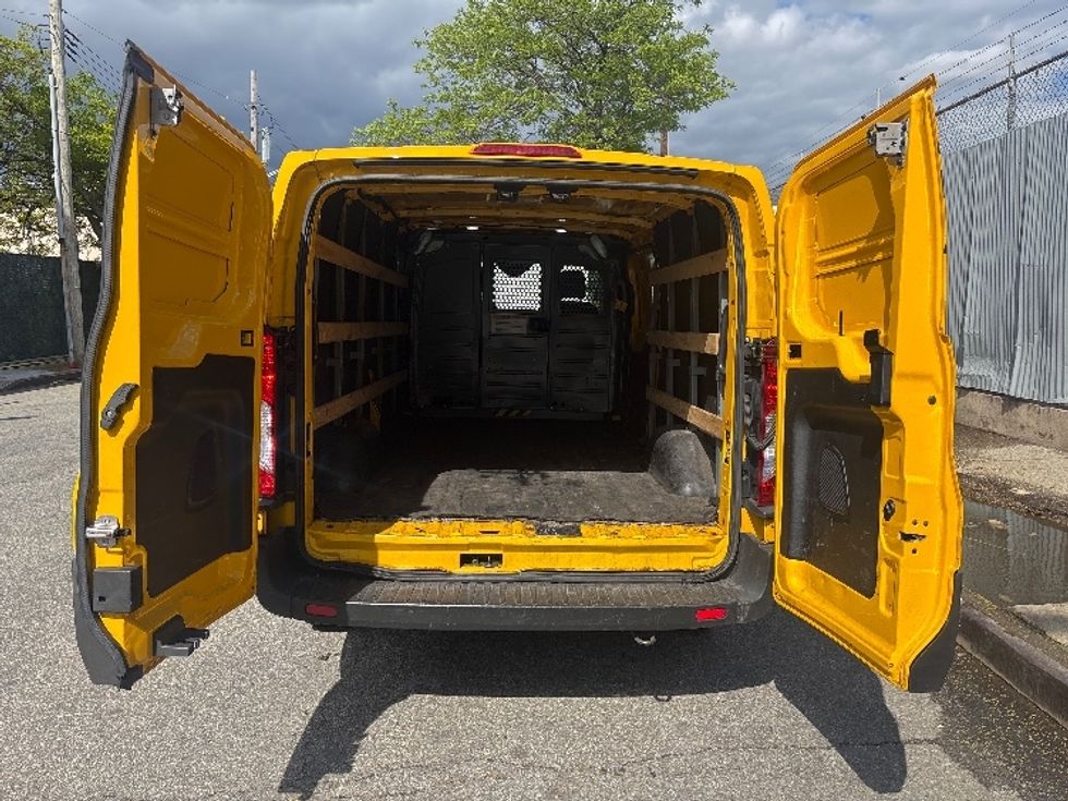 Cargo Van (Panel Van)-Light and Medium Duty Trucks-Ford-2021-Transit 250-Jamaica-NY-66,914\n\t\tmiles-$ 27,500 - Image 8