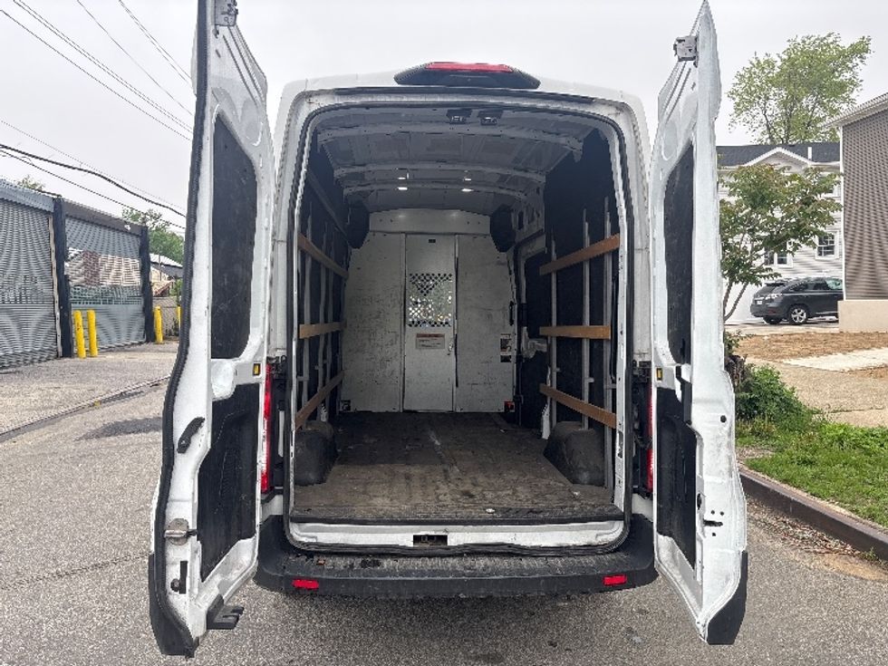 Cargo Van (Panel Van)-Light and Medium Duty Trucks-Ford-2021-Transit 250-Jamaica-NY-82,867\n\t\tmiles-$ 34,750 - Image 8