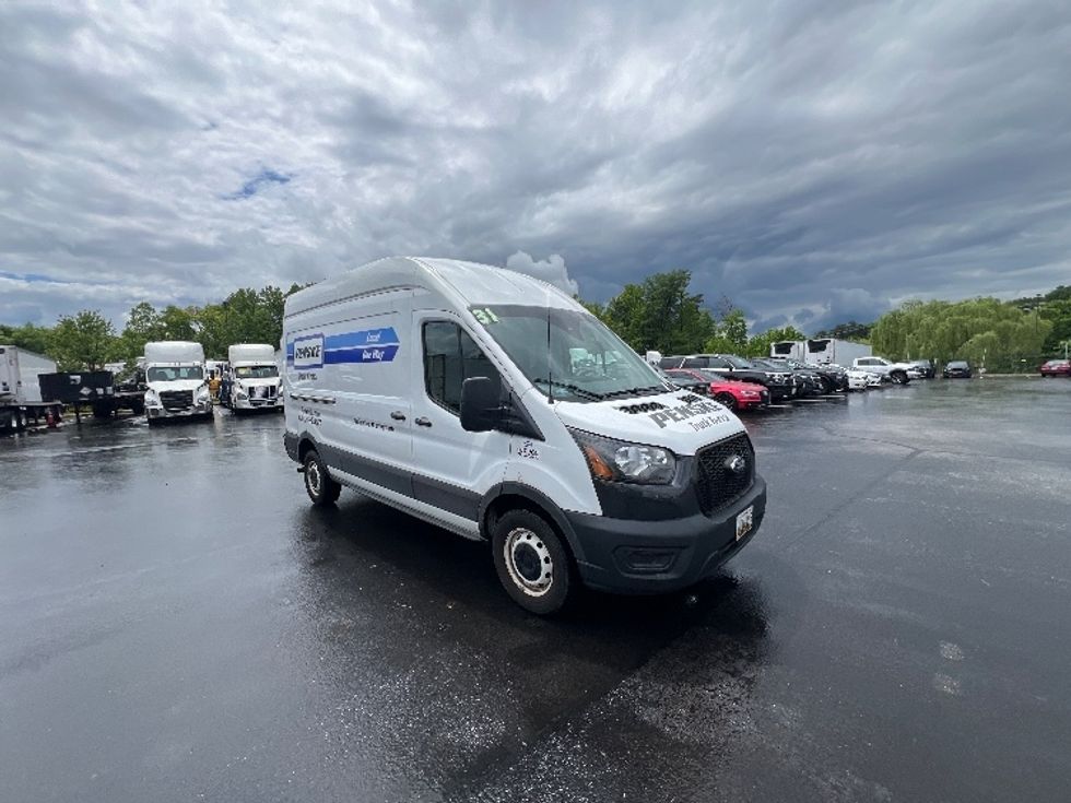 Cargo Van (Panel Van)-Light and Medium Duty Trucks-Ford-2021-Transit 250-Jessup-MD-62,774\n\t\tmiles-$ 37,250 - Image 1
