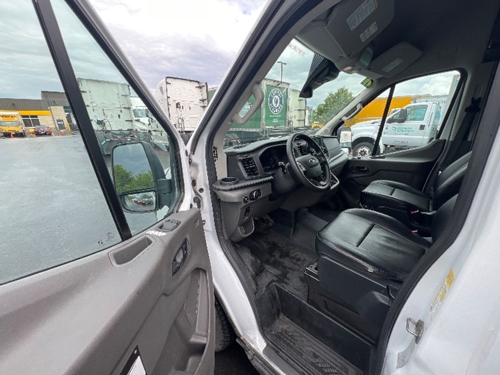 Cargo Van (Panel Van)-Light and Medium Duty Trucks-Ford-2021-Transit 250-Jessup-MD-62,774\n\t\tmiles-$ 37,250 - Image 16
