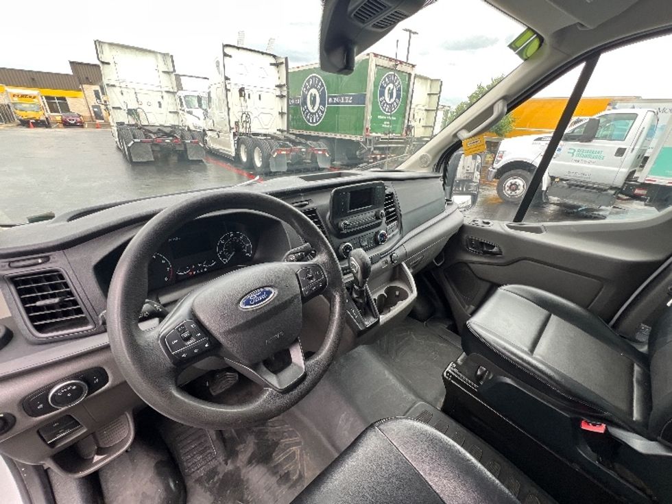 Cargo Van (Panel Van)-Light and Medium Duty Trucks-Ford-2021-Transit 250-Jessup-MD-62,774\n\t\tmiles-$ 37,250 - Image 17
