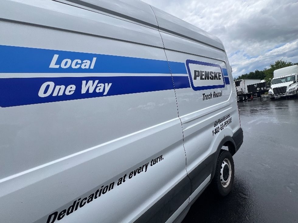 Cargo Van (Panel Van)-Light and Medium Duty Trucks-Ford-2021-Transit 250-Jessup-MD-62,774\n\t\tmiles-$ 37,250 - Image 29