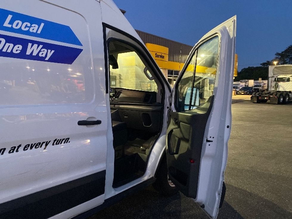 Cargo Van (Panel Van)-Light and Medium Duty Trucks-Ford-2021-Transit 250-Jessup-MD-75,272\n\t\tmiles-$ 36,250 - Image 20