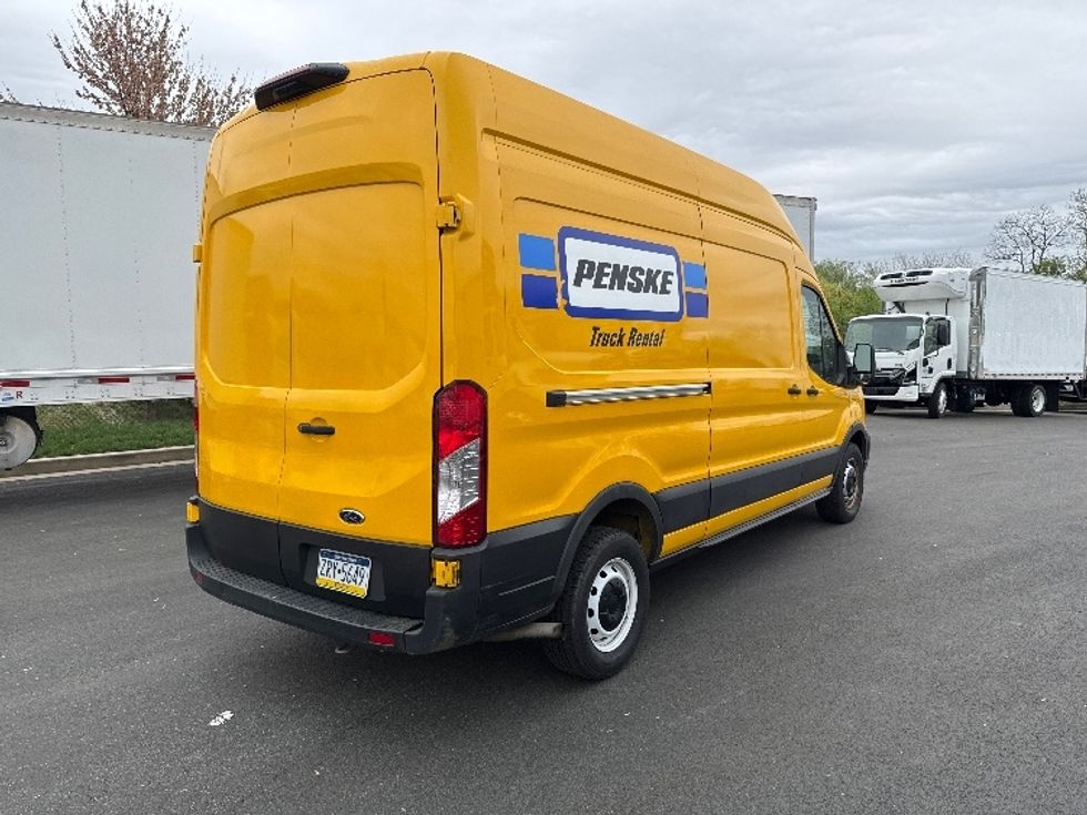 Cargo Van (Panel Van)-Light and Medium Duty Trucks-Ford-2021-Transit 250-Jessup-MD-81,004\n\t\tmiles-$ 31,000 - Image 13