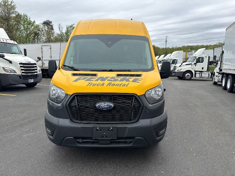 Cargo Van (Panel Van)-Light and Medium Duty Trucks-Ford-2021-Transit 250-Jessup-MD-81,004\n\t\tmiles-$ 31,000 - Image 2