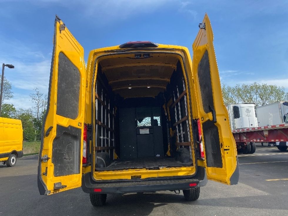 Cargo Van (Panel Van)-Light and Medium Duty Trucks-Ford-2021-Transit 250-Jessup-MD-81,004\n\t\tmiles-$ 31,000 - Image 9