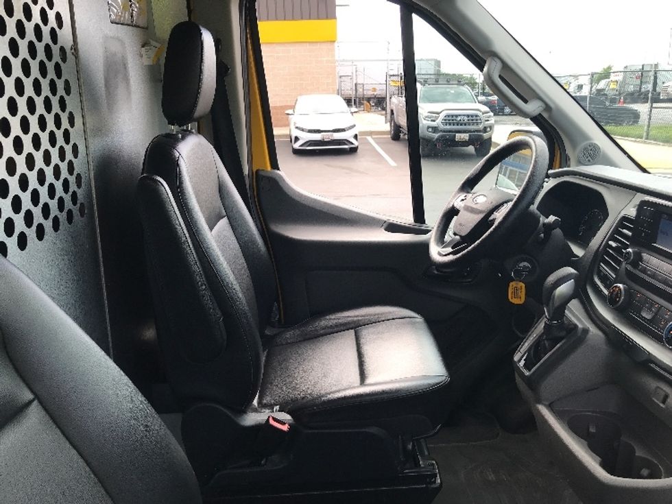 Cargo Van (Panel Van)-Light and Medium Duty Trucks-Ford-2021-Transit 250-Jessup-MD-89,977\n\t\tmiles-$ 30,250 - Image 21