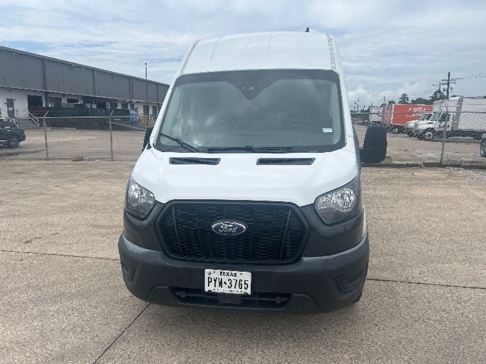Cargo Van (Panel Van)-Light and Medium Duty Trucks-Ford-2021-Transit 250-Katy-TX-113,803\n\t\tmiles-$ 28,250 - Image 2