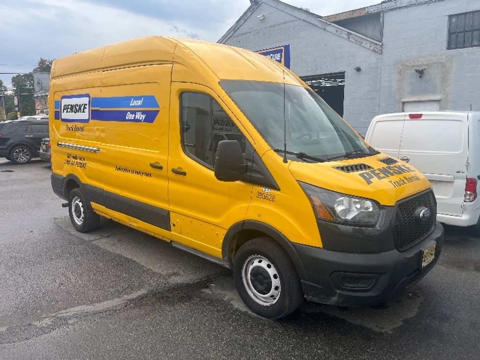 Cargo Van (Panel Van)-Light and Medium Duty Trucks-Ford-2021-Transit 250-Kearny-NJ-81,879\n\t\tmiles-$ 31,000 - Image 1