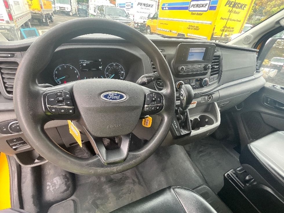Cargo Van (Panel Van)-Light and Medium Duty Trucks-Ford-2021-Transit 250-Kearny-NJ-81,879\n\t\tmiles-$ 31,000 - Image 14
