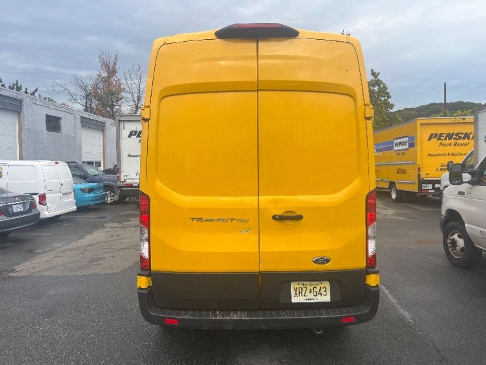 Cargo Van (Panel Van)-Light and Medium Duty Trucks-Ford-2021-Transit 250-Kearny-NJ-81,879\n\t\tmiles-$ 31,000 - Image 6