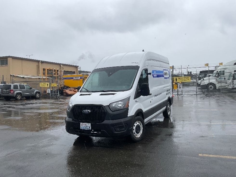 Cargo Van (Panel Van)-Light and Medium Duty Trucks-Ford-2021-Transit 250-Kent-WA-73,053\n\t\tmiles-$ 38,000 - Image 3
