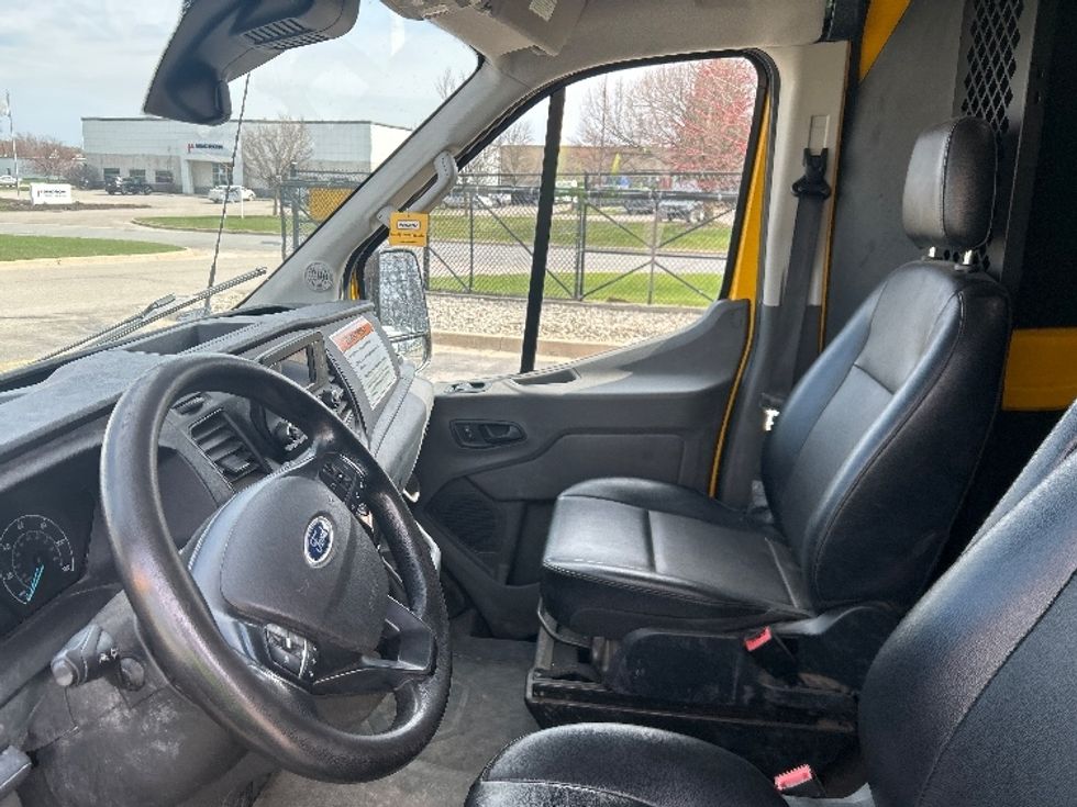 Cargo Van (Panel Van)-Light and Medium Duty Trucks-Ford-2021-Transit 250-Kentwood-MI-106,746\n\t\tmiles-$ 28,750 - Image 18