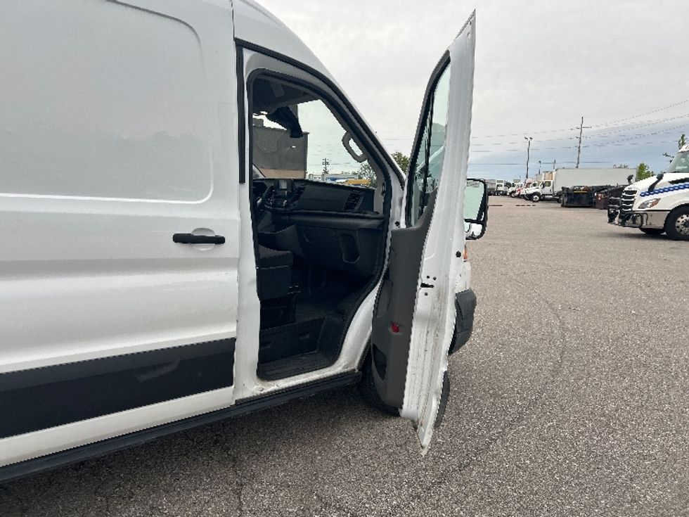 Cargo Van (Panel Van)-Light and Medium Duty Trucks-Ford-2021-Transit 250-Kentwood-MI-70,397\n\t\tmiles-$ 32,750 - Image 19