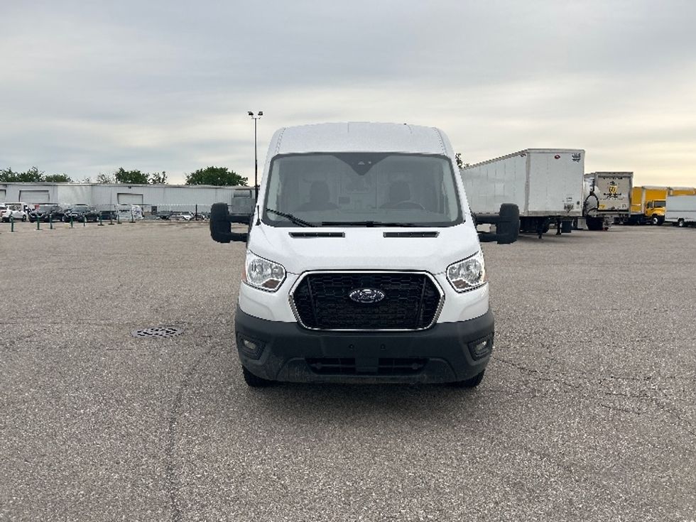Cargo Van (Panel Van)-Light and Medium Duty Trucks-Ford-2021-Transit 250-Kentwood-MI-70,397\n\t\tmiles-$ 32,750 - Image 2