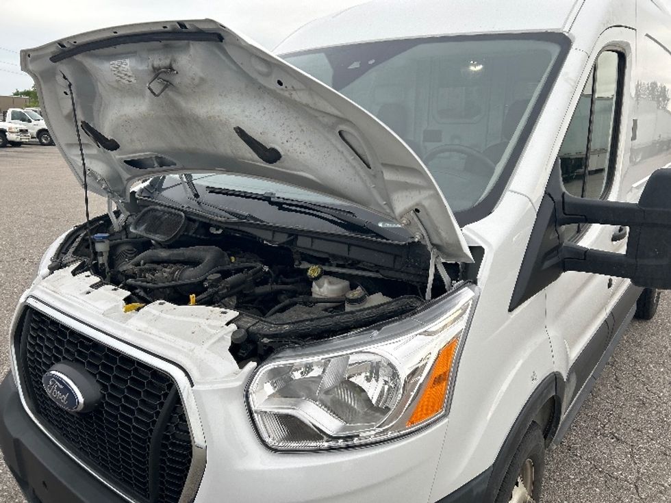 Cargo Van (Panel Van)-Light and Medium Duty Trucks-Ford-2021-Transit 250-Kentwood-MI-70,397\n\t\tmiles-$ 32,750 - Image 23