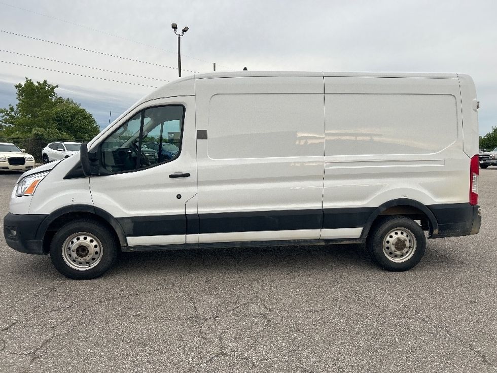 Cargo Van (Panel Van)-Light and Medium Duty Trucks-Ford-2021-Transit 250-Kentwood-MI-70,397\n\t\tmiles-$ 32,750 - Image 4