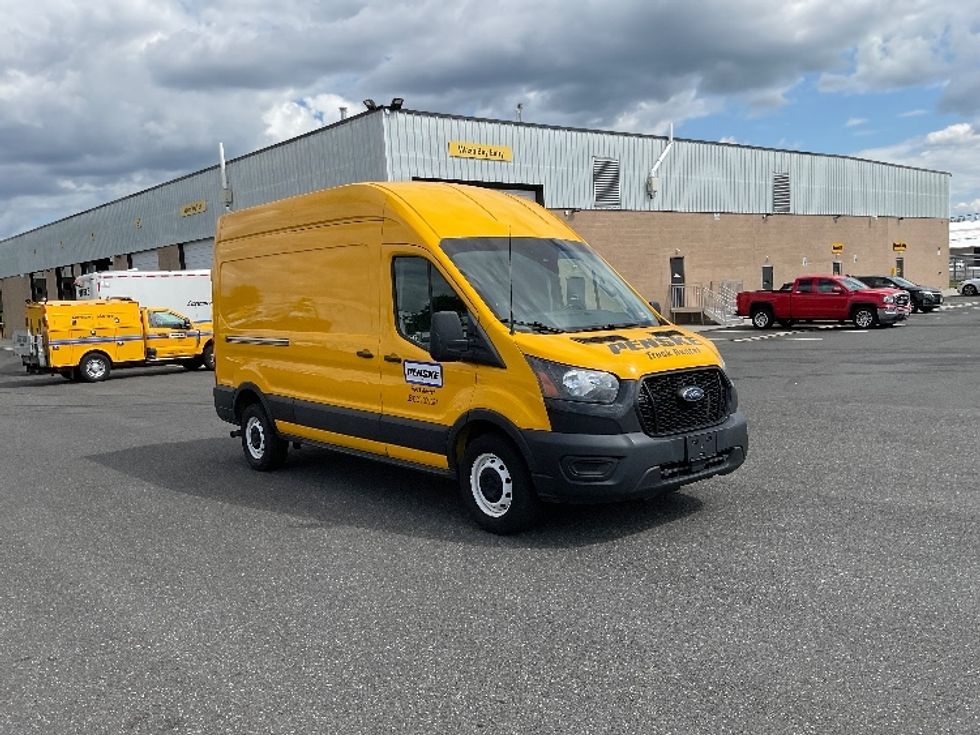 Cargo Van (Panel Van)-Light and Medium Duty Trucks-Ford-2021-Transit 250-King Of Prussia-PA-86,802\n\t\tmiles-$ 29,750 - Image 1