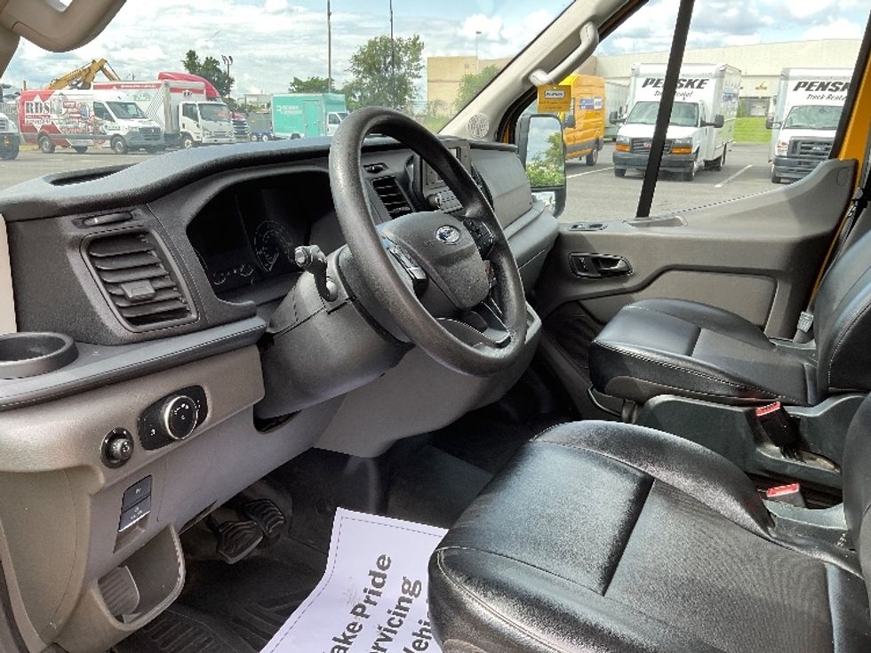 Cargo Van (Panel Van)-Light and Medium Duty Trucks-Ford-2021-Transit 250-King Of Prussia-PA-86,802\n\t\tmiles-$ 29,750 - Image 17