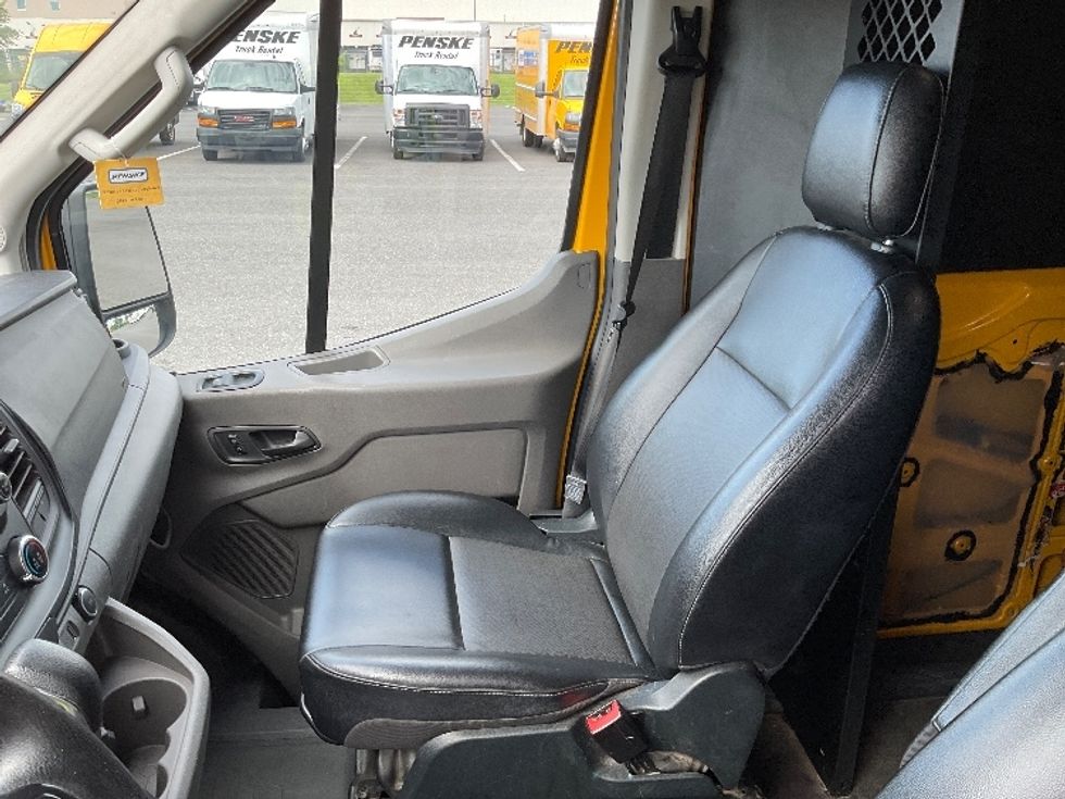 Cargo Van (Panel Van)-Light and Medium Duty Trucks-Ford-2021-Transit 250-King Of Prussia-PA-86,802\n\t\tmiles-$ 29,750 - Image 19