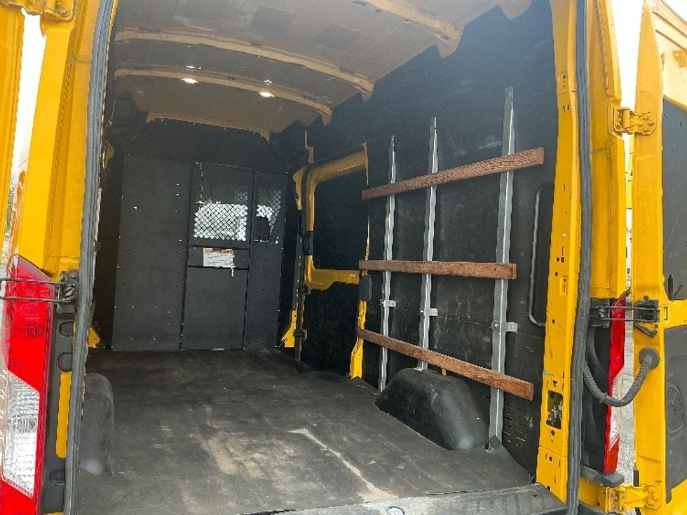 Cargo Van (Panel Van)-Light and Medium Duty Trucks-Ford-2021-Transit 250-La Porte-IN-106,385\n\t\tmiles-$ 29,750 - Image 11