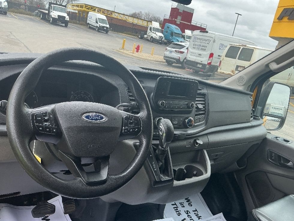 Cargo Van (Panel Van)-Light and Medium Duty Trucks-Ford-2021-Transit 250-La Porte-IN-106,385\n\t\tmiles-$ 29,750 - Image 17