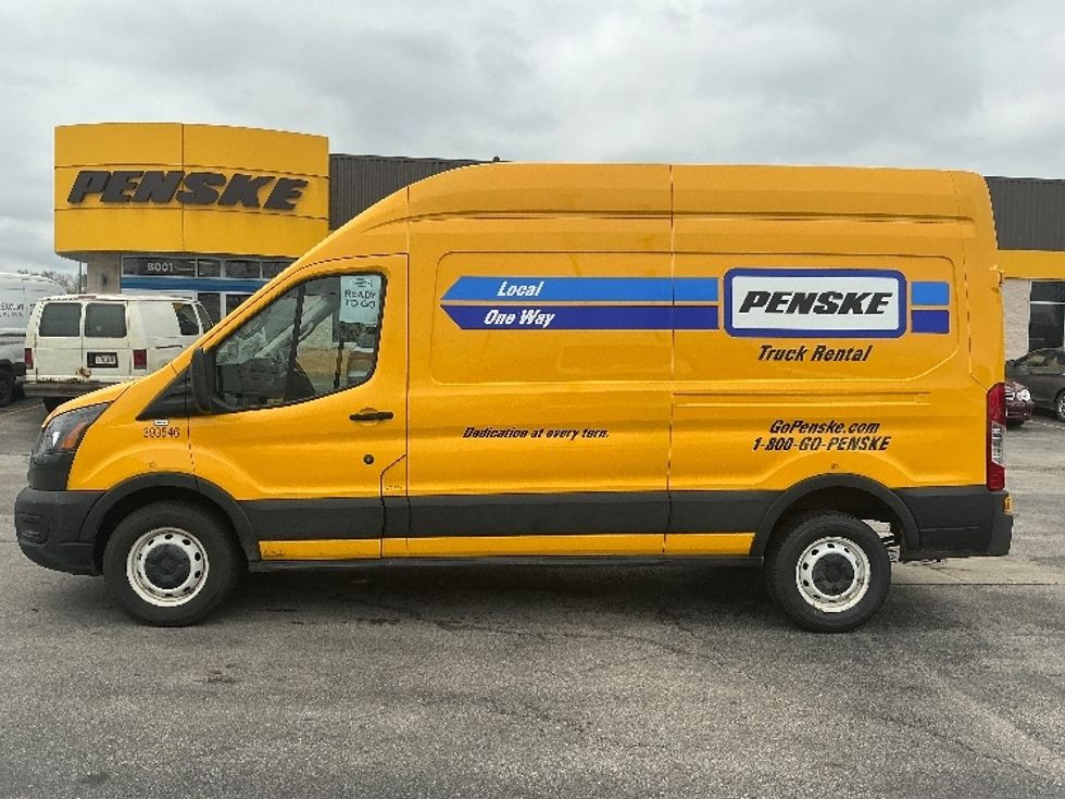 Cargo Van (Panel Van)-Light and Medium Duty Trucks-Ford-2021-Transit 250-La Porte-IN-106,385\n\t\tmiles-$ 29,750 - Image 4