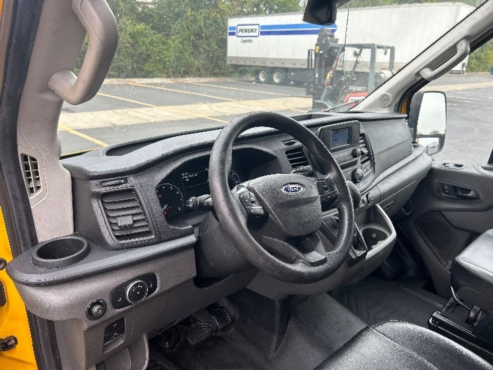 Cargo Van (Panel Van)-Light and Medium Duty Trucks-Ford-2021-Transit 250-La Vergne-TN-219,542\n\t\tmiles-$ 6,000 - Image 17