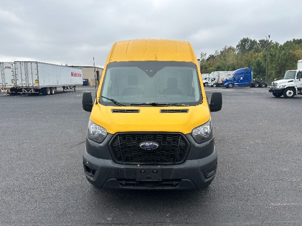 Cargo Van (Panel Van)-Light and Medium Duty Trucks-Ford-2021-Transit 250-La Vergne-TN-219,542\n\t\tmiles-$ 6,000 - Image 2