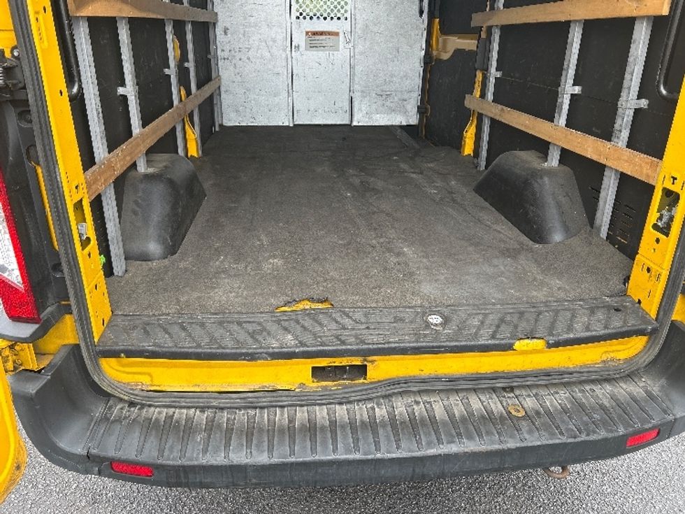 Cargo Van (Panel Van)-Light and Medium Duty Trucks-Ford-2021-Transit 250-La Vergne-TN-219,542\n\t\tmiles-$ 6,000 - Image 9