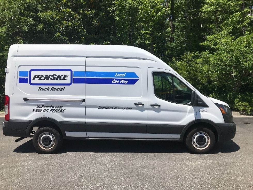 Cargo Van (Panel Van)-Light and Medium Duty Trucks-Ford-2021-Transit 250-Ladson-SC-65,389\n\t\tmiles-$ 36,500 - Image 14
